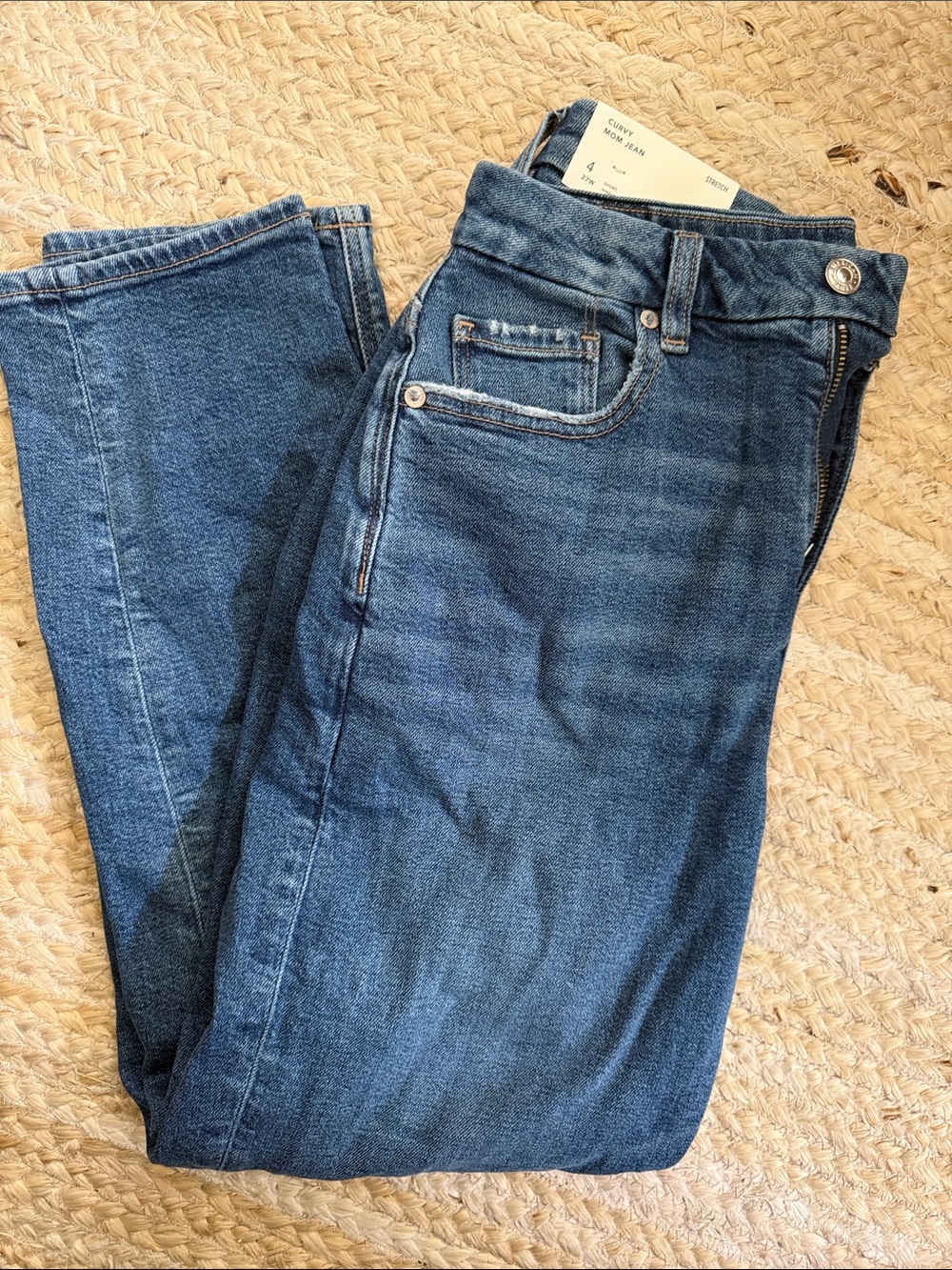 Women’s American Eagle Curvy Mom Jean
